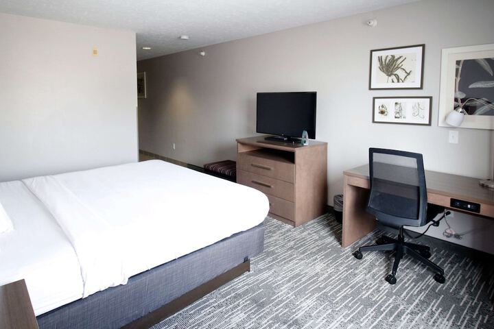 Country Inn & Suites by Radisson Council Bluffs, IA