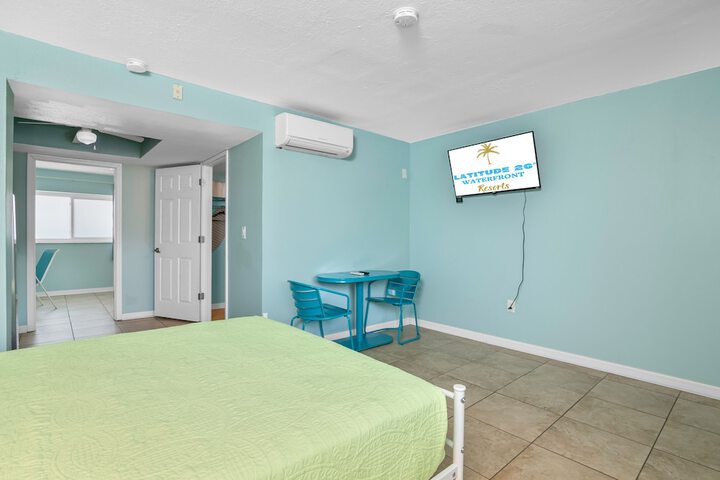 Room 44 of 77