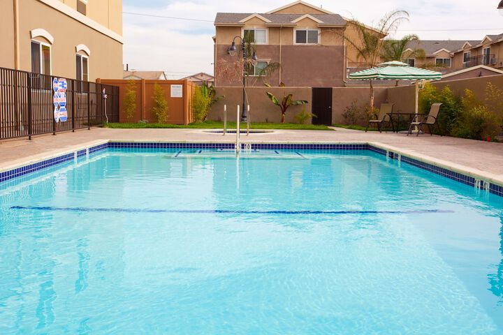 Pool 6 of 46