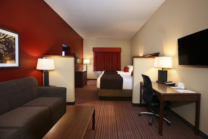 Room 30 of 48
