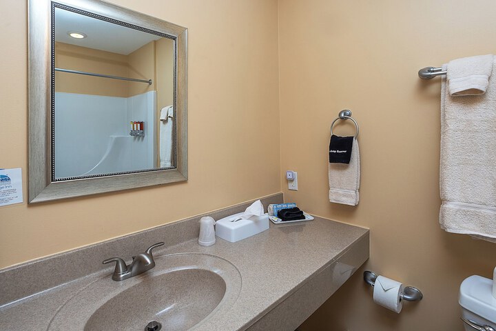Room 44 of 129