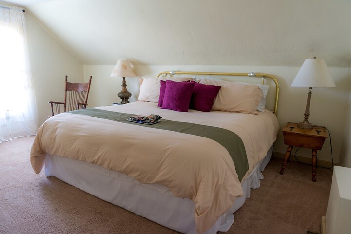 Room 14 of 20