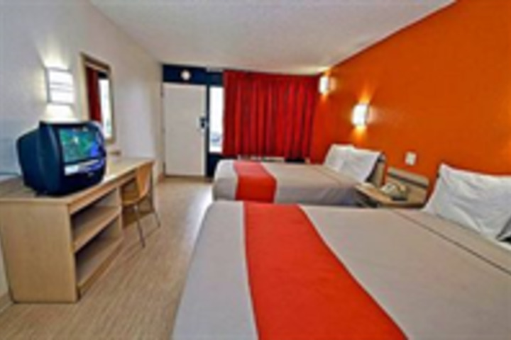 MOTEL 6 TUCSON AIRPORT