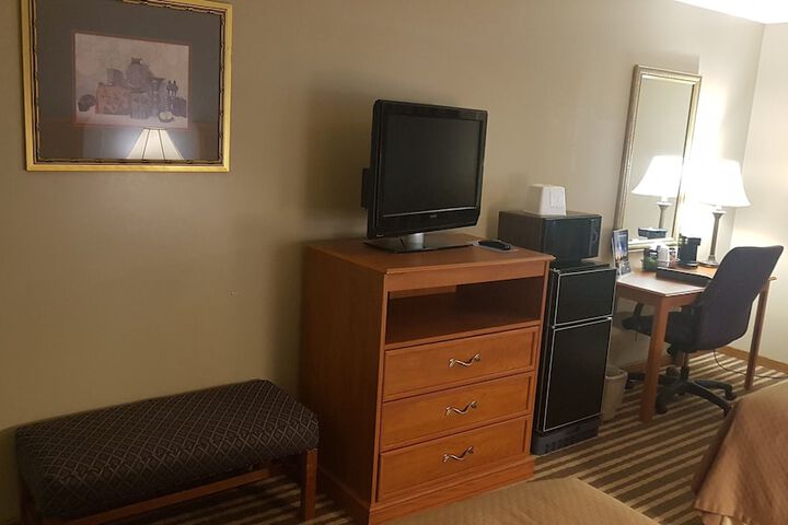 Room 12 of 32