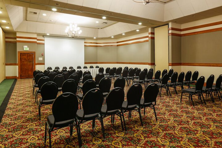 Holiday Inn West Yellowstone by IHG.