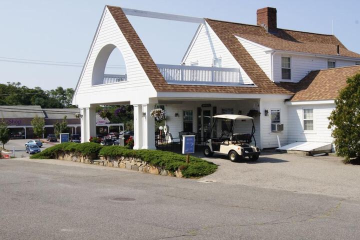 Hotel 3 of 39