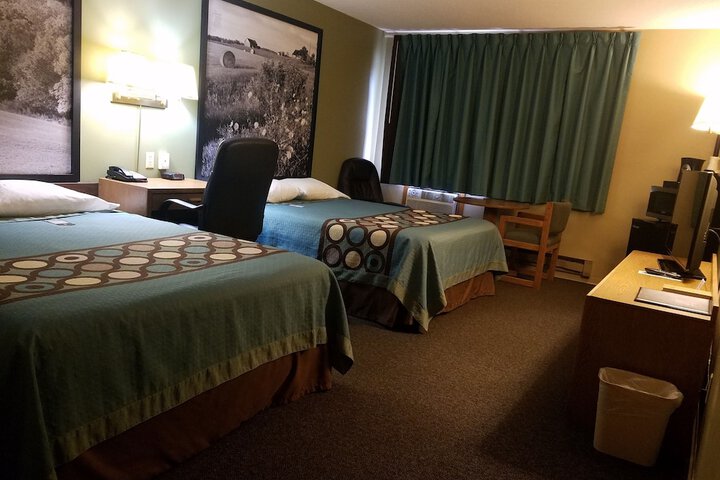 Room 15 of 31