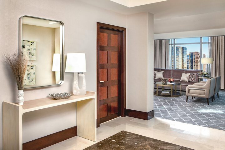 Room 82 of 159