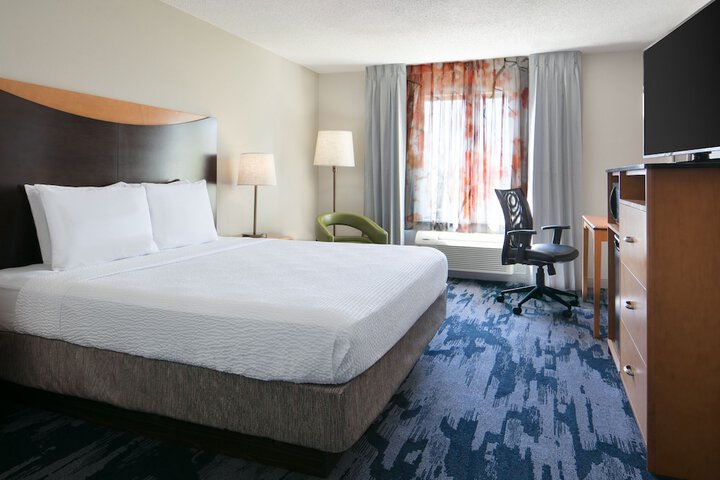 Room 18 of 23