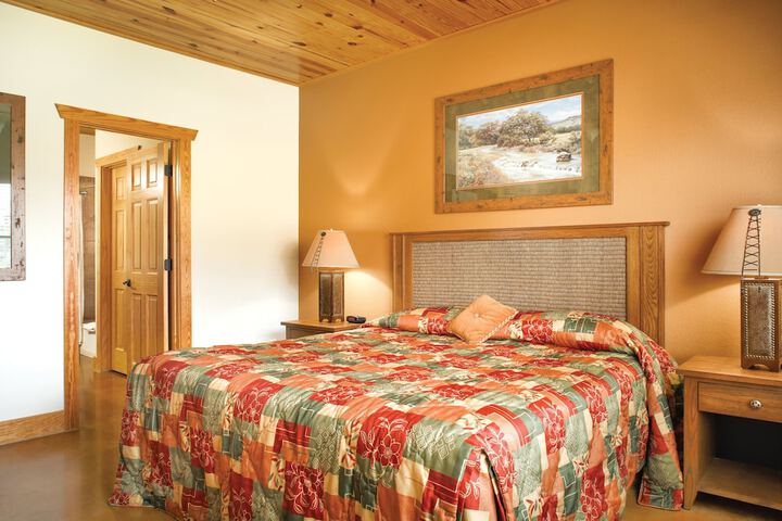 Room 20 of 28