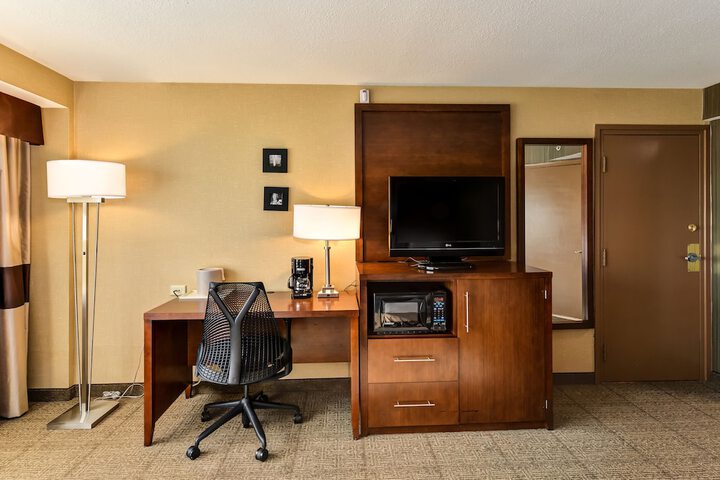 Holiday Inn Express Washington DC N-Silver Spring by IHG