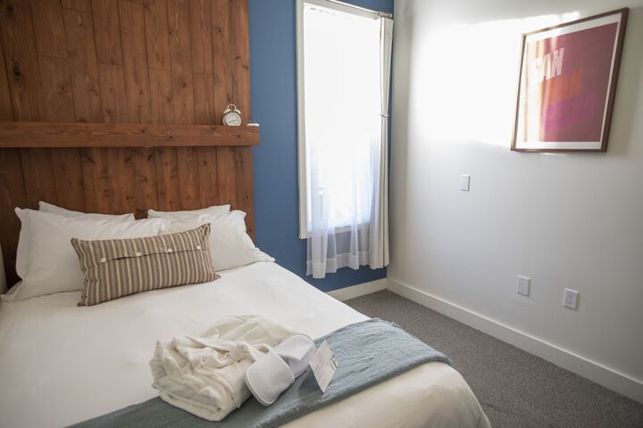 Room 20 of 66