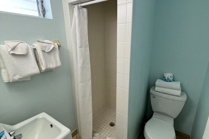Room 49 of 111