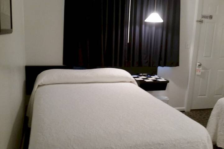 Room 27 of 55