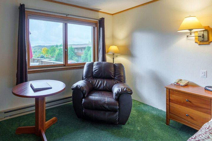 Room 79 of 83