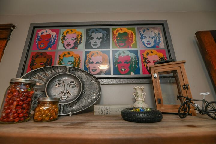 Room 203 of 276
