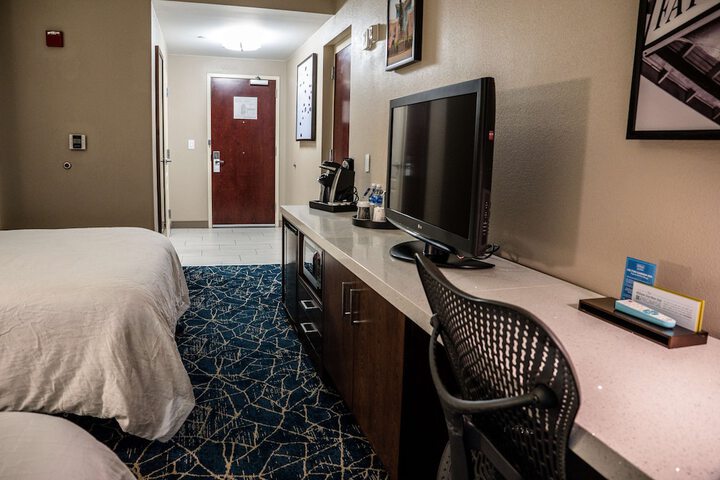 Room 46 of 158