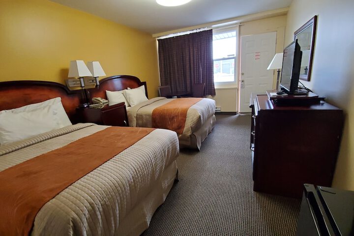 Imperial Fireside Inn