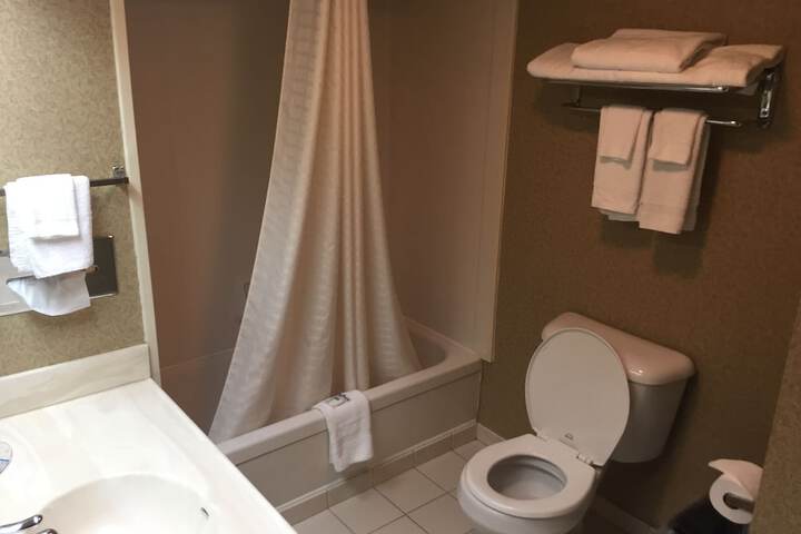 Room 20 of 44