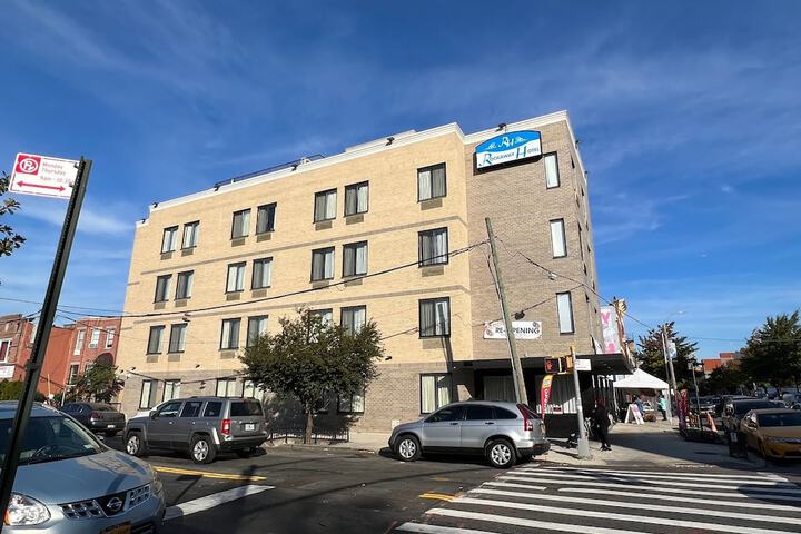 Hotel 1 of 6