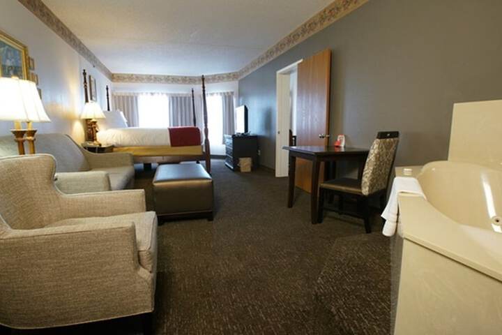 Room 70 of 85