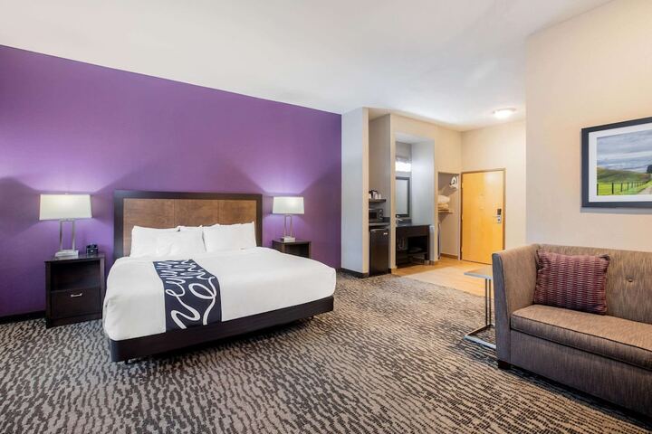 Room 10 of 44