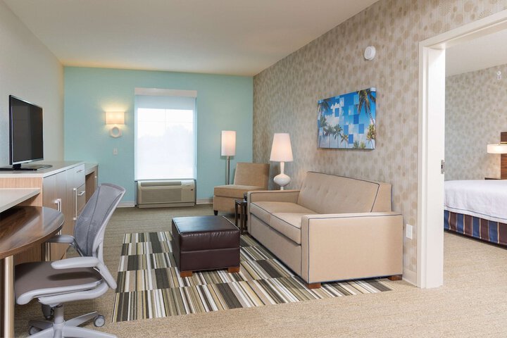 Room 18 of 37