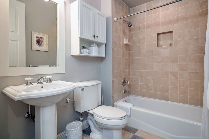 The Palm and Shell Captiva Island Private Luxury Home With Pool hot tub and Beach Access