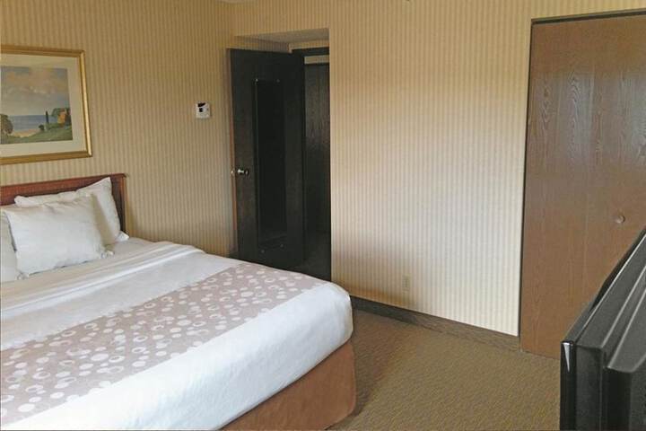 Room 35 of 50