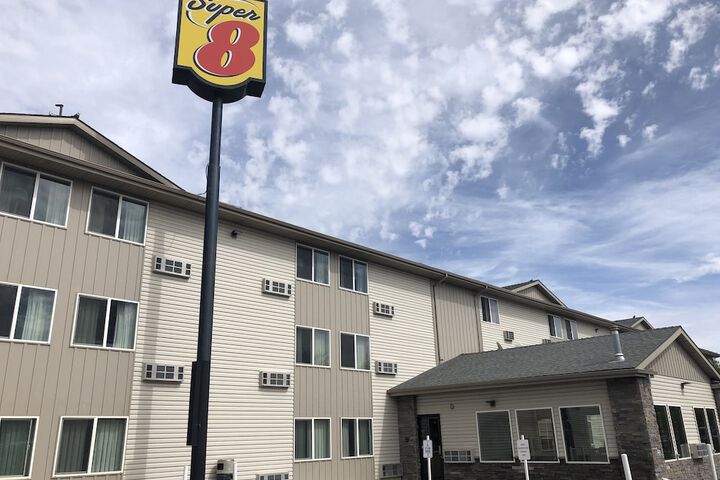 Hotel 2 of 29
