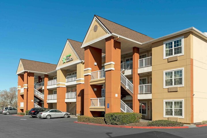 Hotel 3 of 29