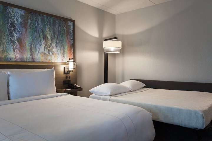 Room 12 of 44