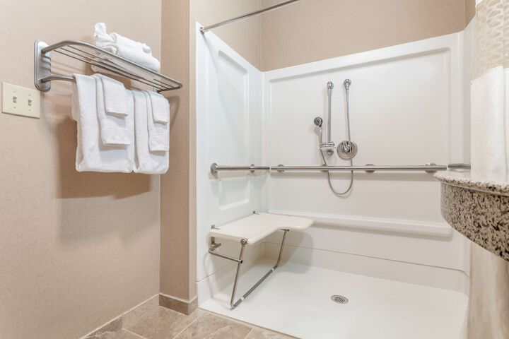 Hampton Inn Auburn
