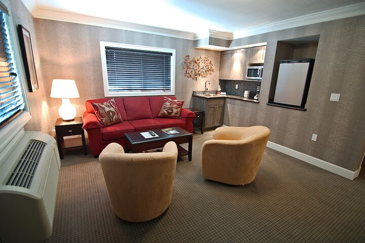 Room 21 of 33