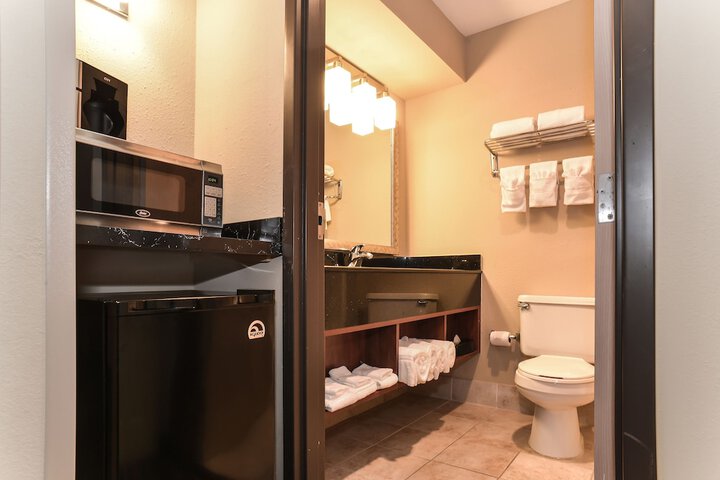Room 40 of 71