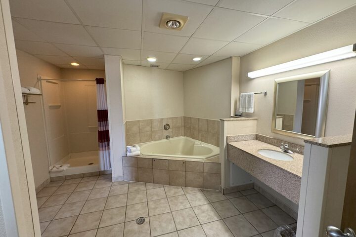 Sycamore Suites