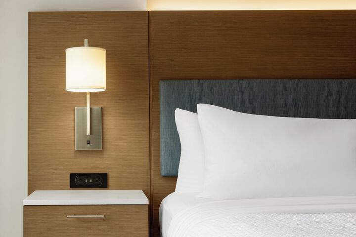 EVEN Hotel Shenandoah - The Woodlands by IHG