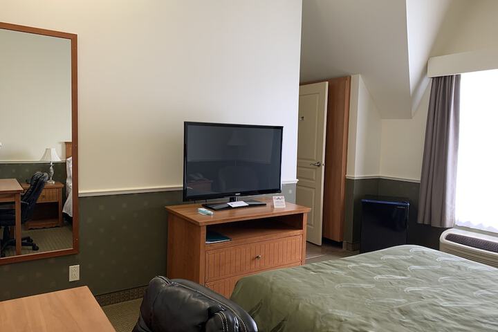 Room 30 of 68