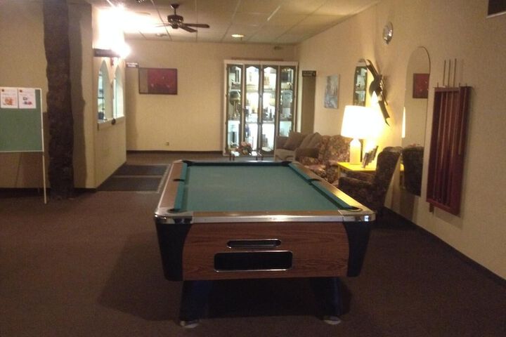 Room 12 of 27
