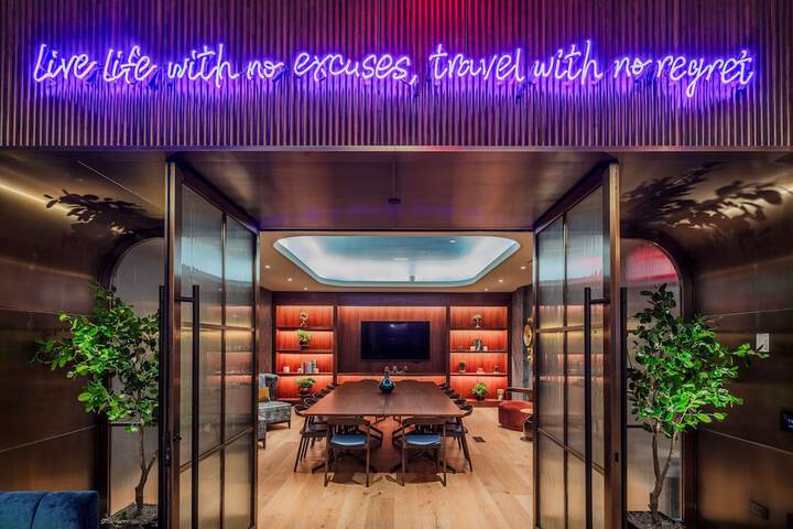 Tempo by Hilton New York Times Square