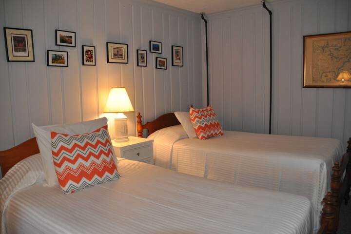 The Masthead Resort
