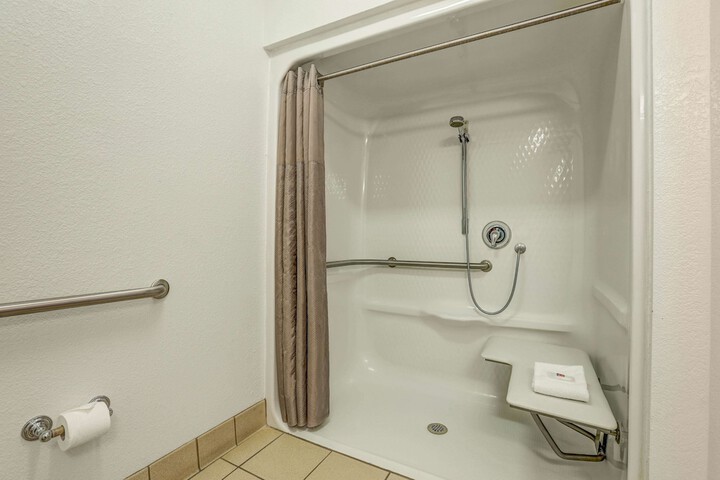 Room 42 of 48