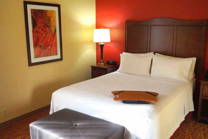 Room 8 of 31