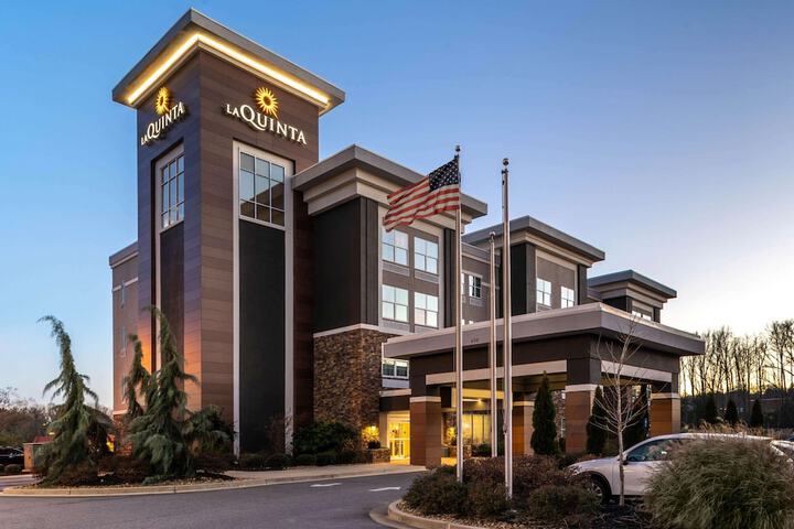 Hotel 2 of 31