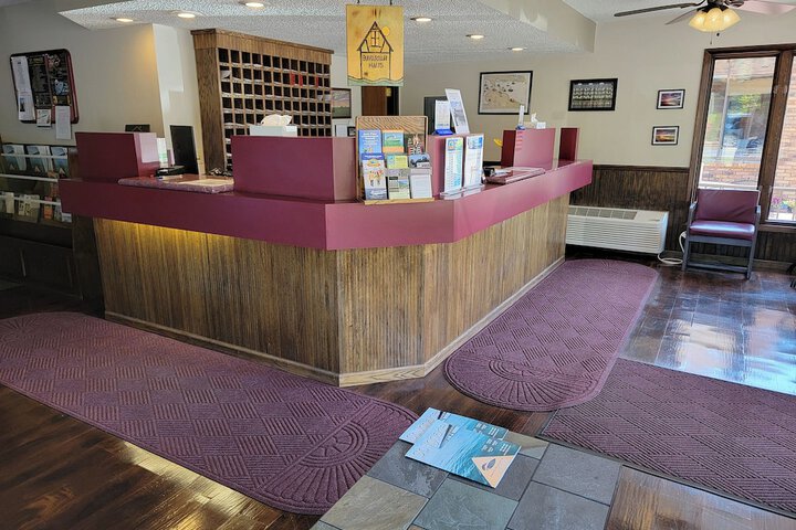 Hotel Interior 10 of 36