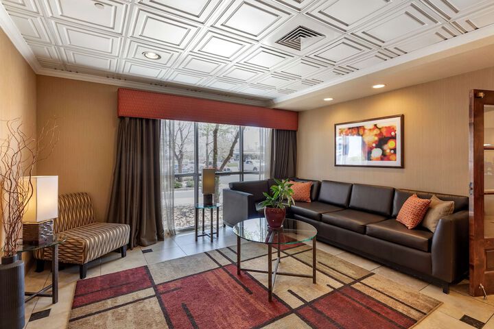 Best Western Brighton Inn