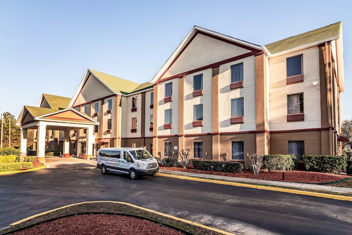 Hotel 2 of 30