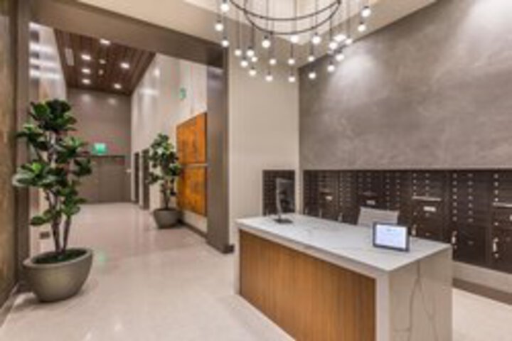 Hotel 4 of 60
