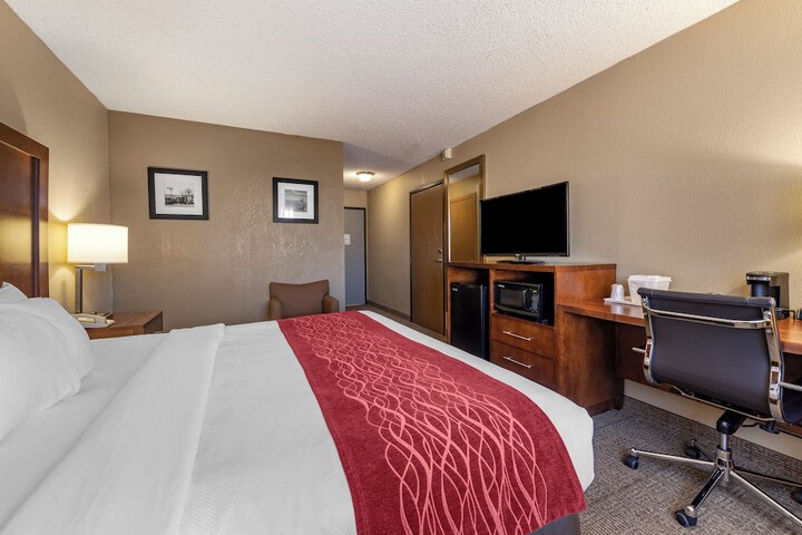 Room 16 of 25