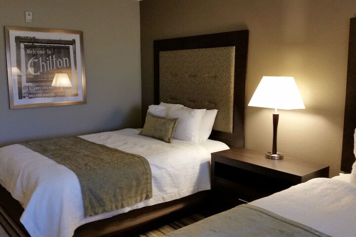 Room 26 of 35